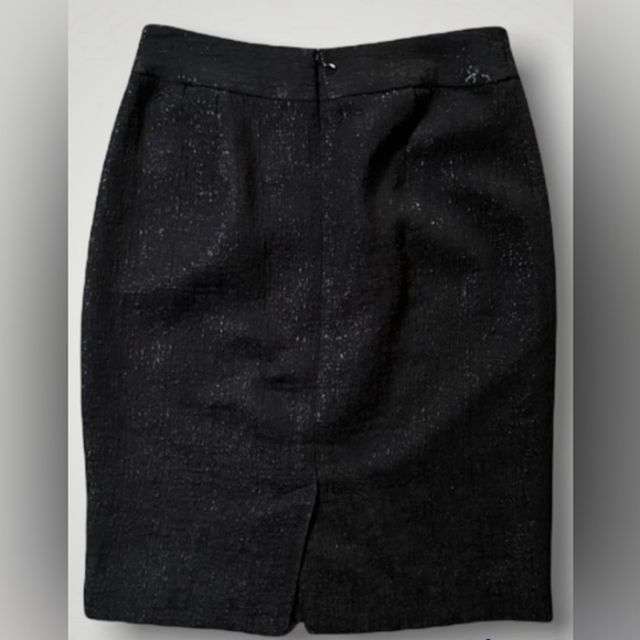 Banana Republic pencil, straight skirt, black textured women’s size 6 - Picture 2 of 5